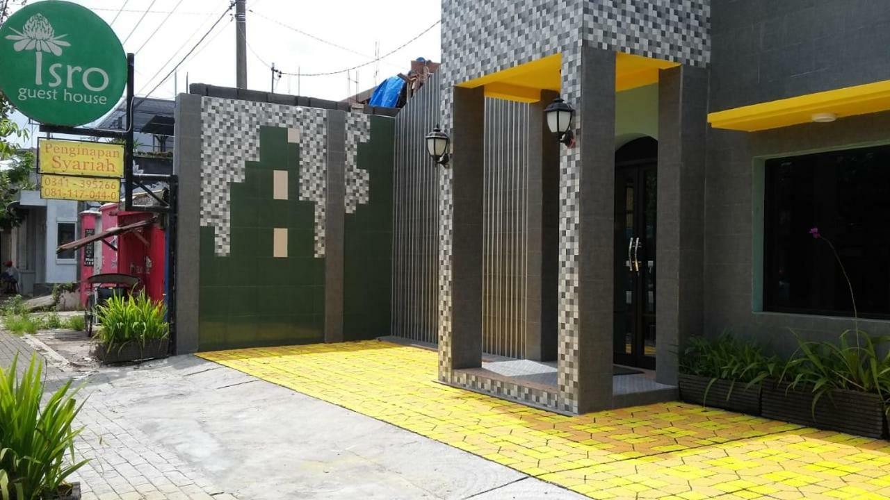 Isro Guesthouse Syariah Kepanjen 外观 照片