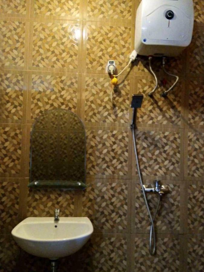 Isro Guesthouse Syariah Kepanjen 客房 照片